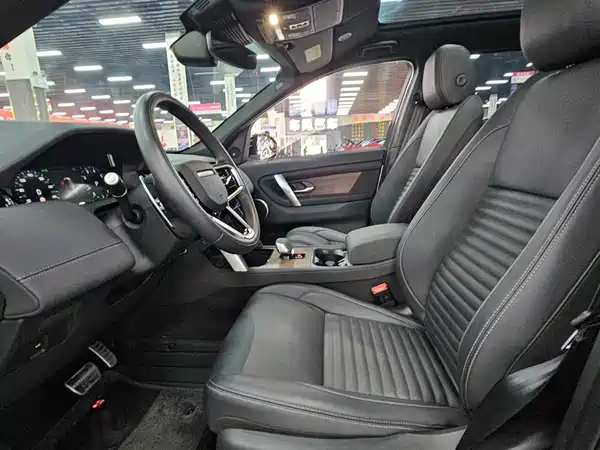 Land Rover Discovery Sport 2024, фото 7