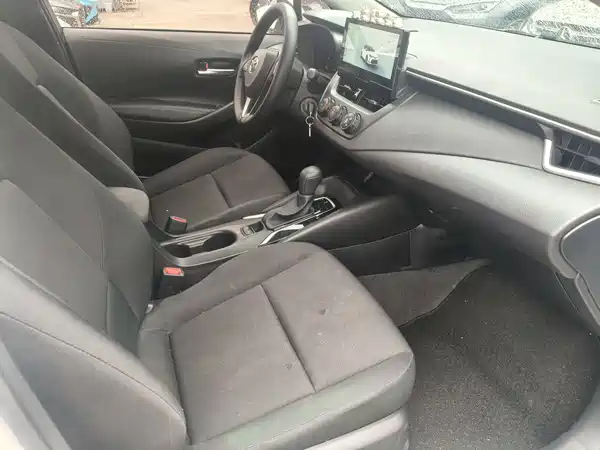 Toyota Corolla 2024, фото 7