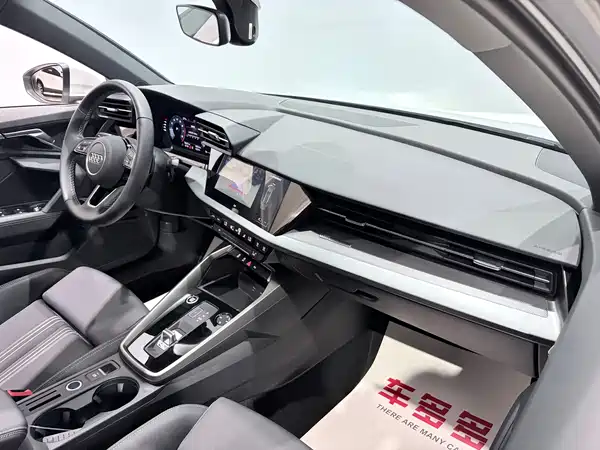 Audi A3 2022, фото 19