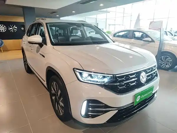 Volkswagen Tayron 2023, фото 3