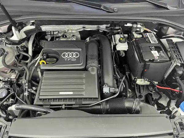 Audi Q3 2022, фото 16