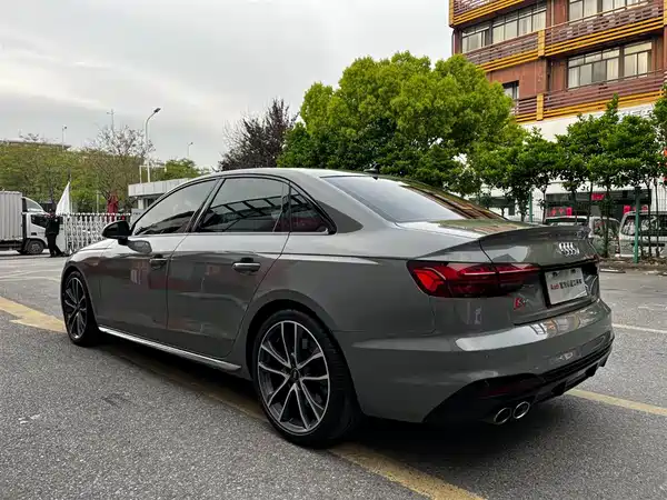 Audi S4 2023, фото 7