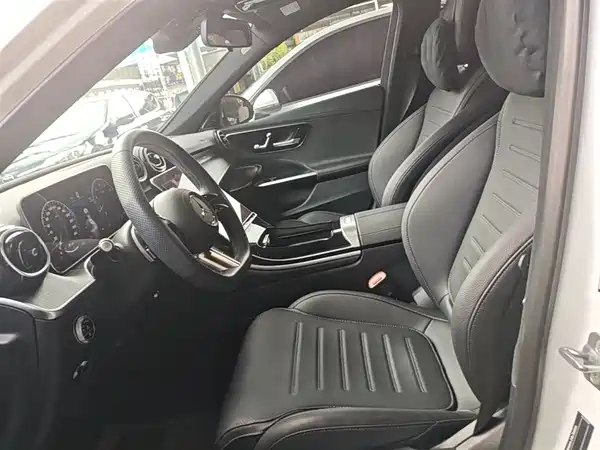 Mercedes-Benz C-Class 2024, фото 14