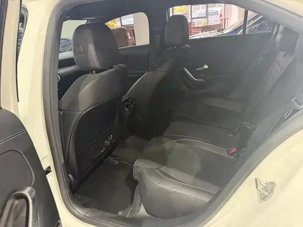 Mercedes-Benz A-Class 2022, фото 12
