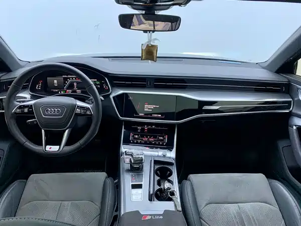 Audi A6L 2024, фото 15