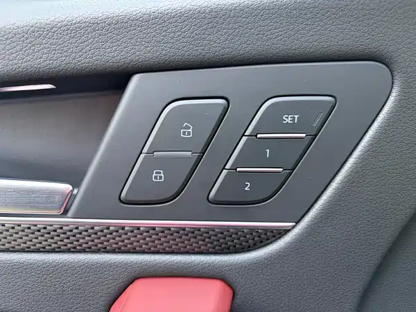 Audi Q5L Sportback 2022, фото 12