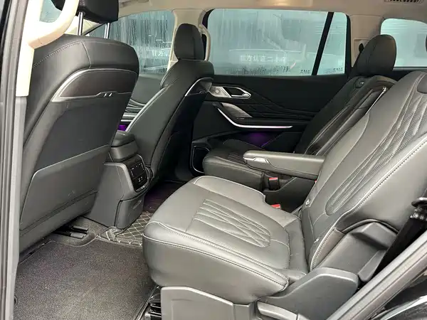 Hongqi HS7 PHEV 2024, фото 5