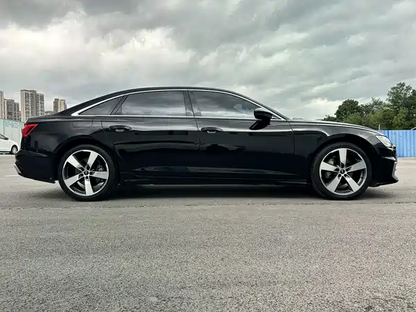 Audi A6L 2023, фото 15