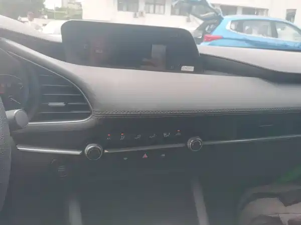 Mazda 3 2023, фото 12