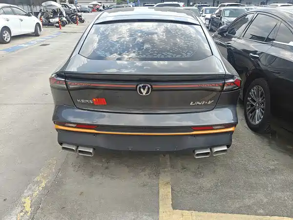 Changan UNI-V 2024, фото 15