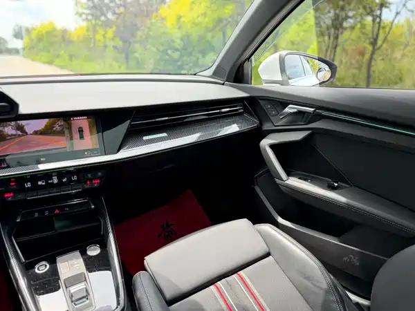 Audi A3 2022, фото 15