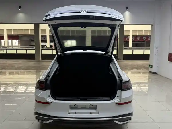 Volkswagen Lamando 2023, фото 21