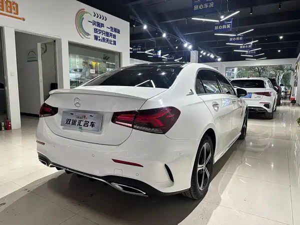 Mercedes-Benz A-Class 2022, фото 7