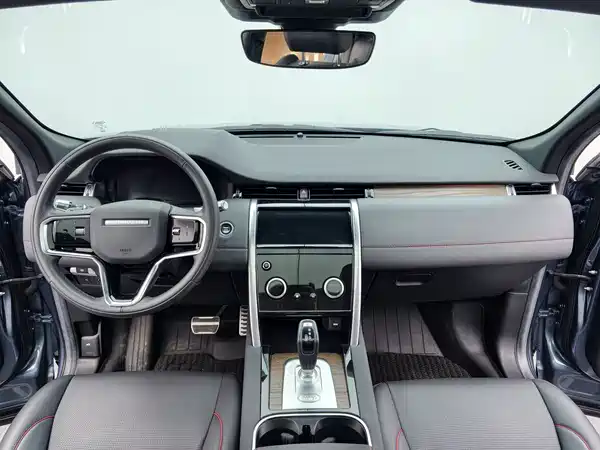 Land Rover Discovery Sport 2022, фото 28