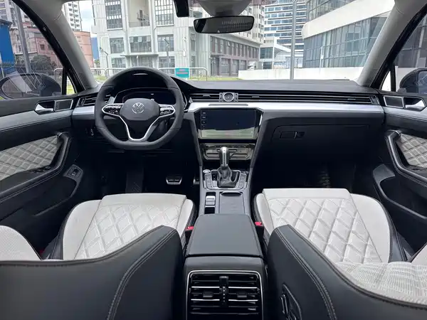 Volkswagen Magotan 2024, фото 12
