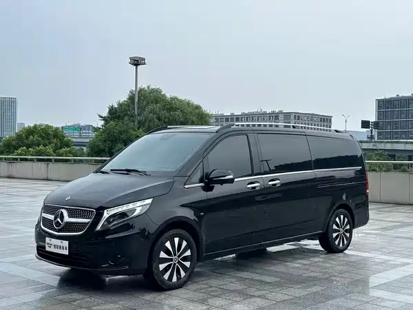 Mercedes-Benz Vito 2023