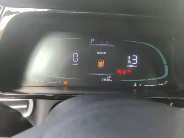 Hyundai Elantra 2023, фото 11