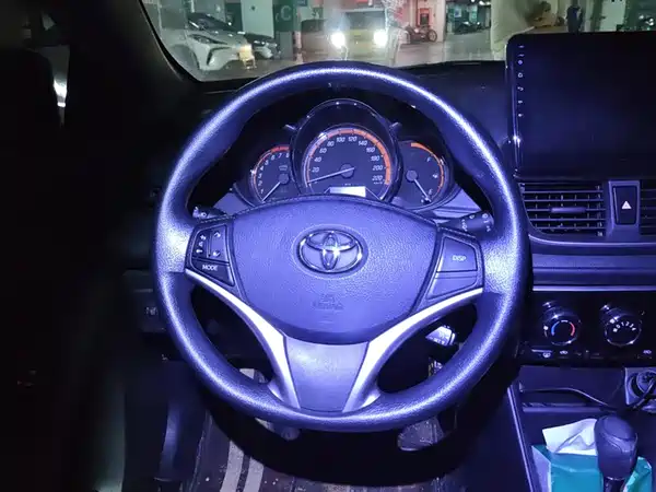 Toyota Yaris 2022, фото 15