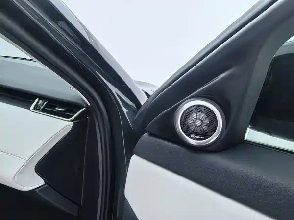 Land Rover Range Rover Evoque 2021, фото 18