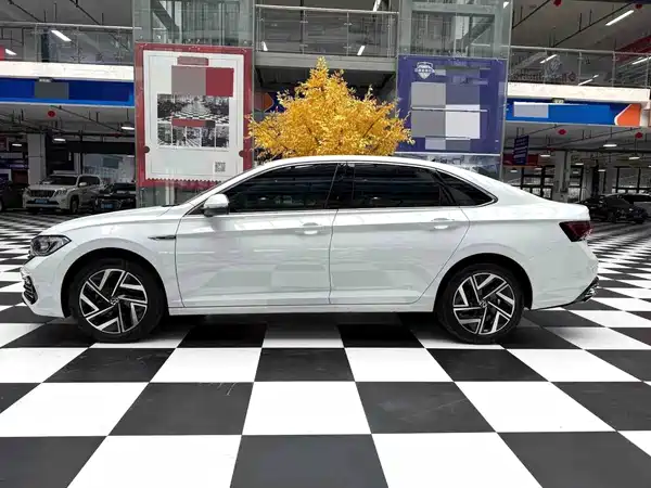 Volkswagen Sagitar 2023, фото 16