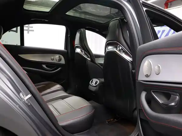 Mercedes-Benz E-Class AMG 2022, фото 25