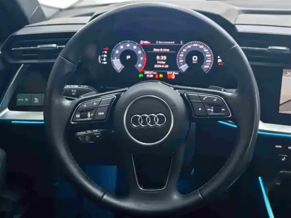 Audi A3 2023, фото 13