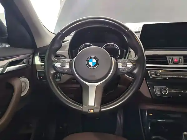 BMW X1 2022, фото 10