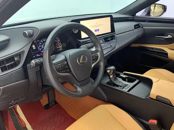 Lexus ES 2022, фото 14