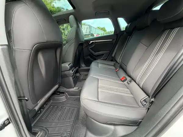 Audi A3 2022, фото 18