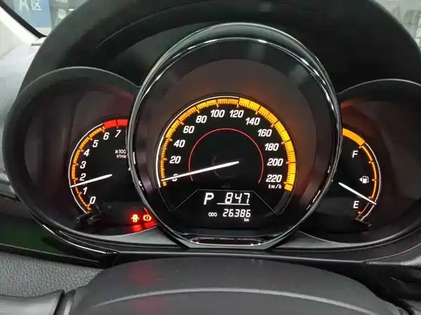 Toyota Yaris 2022, фото 9