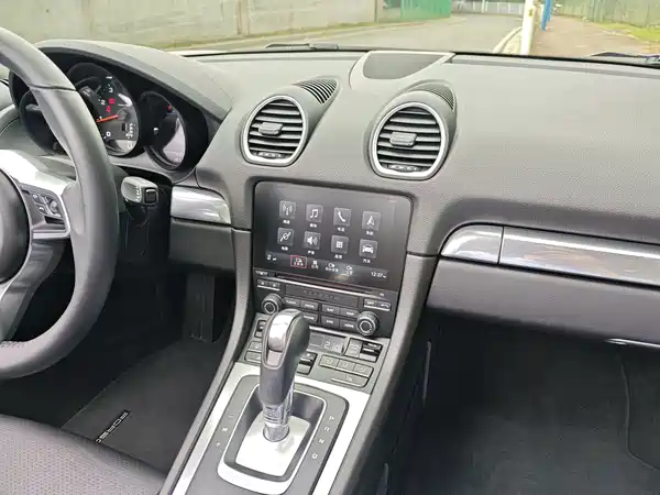 Porsche 718 2022, фото 10