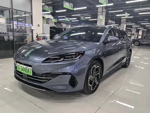 BYD Seal 06 DM-i Touring 2025