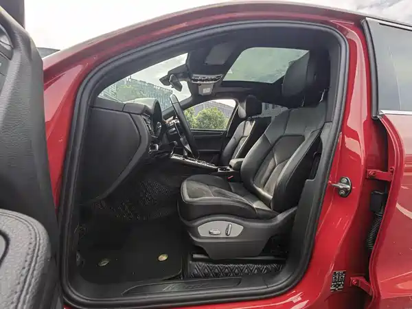 Porsche Macan 2022, фото 10