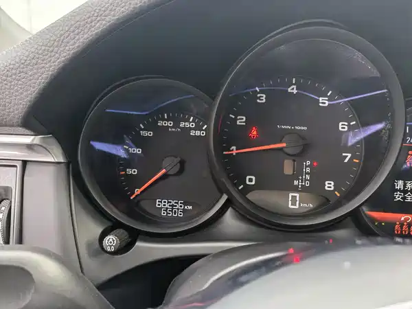 Porsche Macan 2022, фото 14