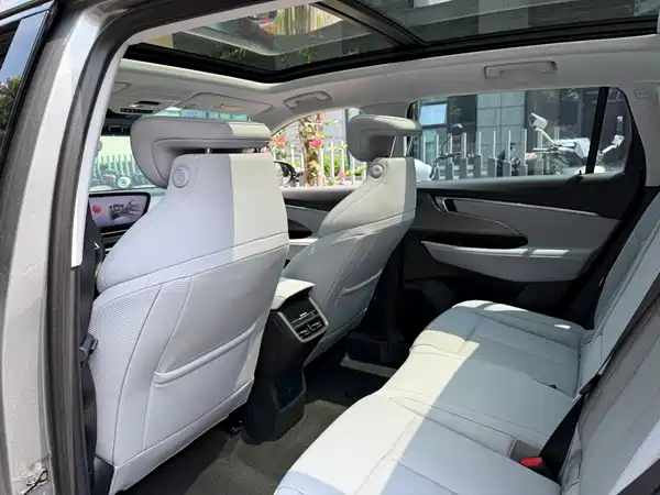 Buick Electra E5 2023, фото 11