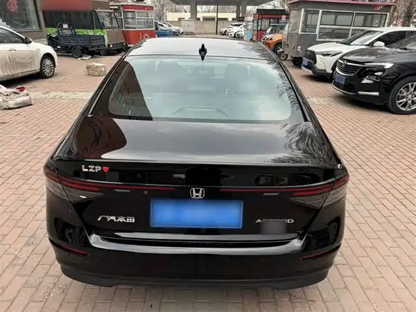 Honda Accord 2024, фото 6