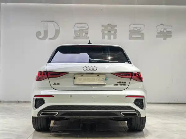Audi A3 2024, фото 5