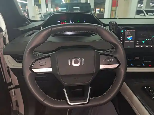 Changan Qiyuan Q05 2025, фото 10