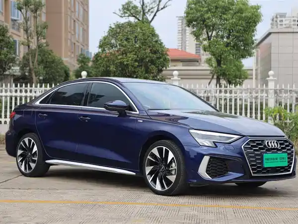 Audi A3 2022, фото 3