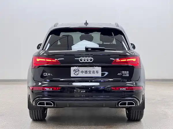 Audi Q5L 2025, фото 7
