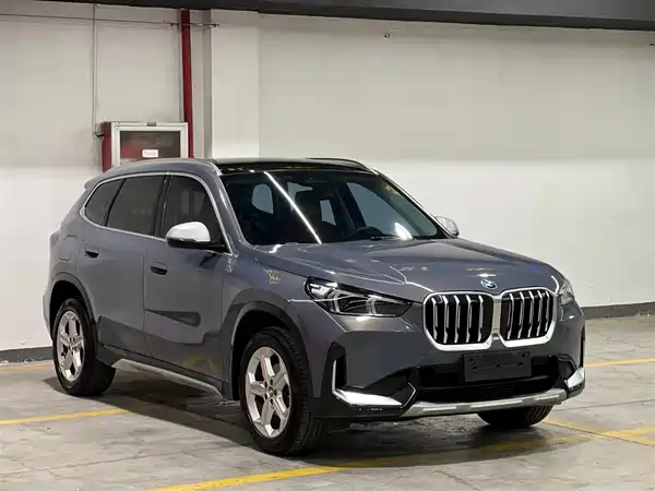 BMW X1 2023, фото 3