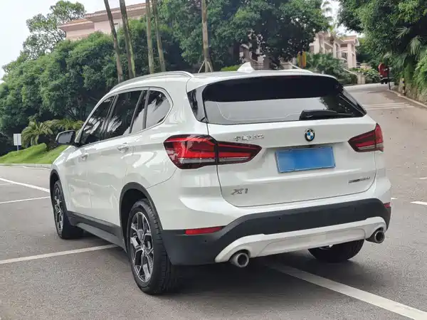 BMW X1 2022, фото 4