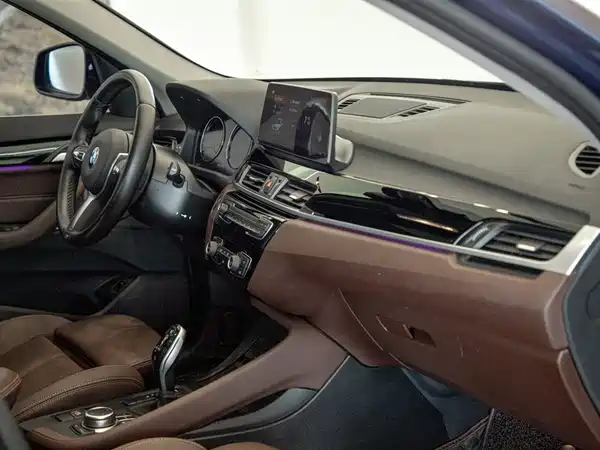 BMW X1 2022, фото 18
