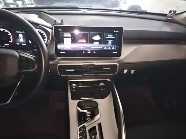 Geely Coolray 2021, фото 12