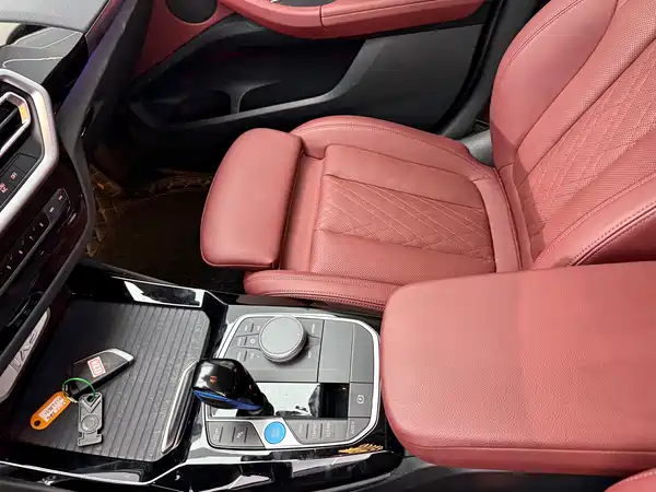 BMW iX3 2022, фото 7
