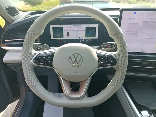 Volkswagen Passat 2025, фото 6