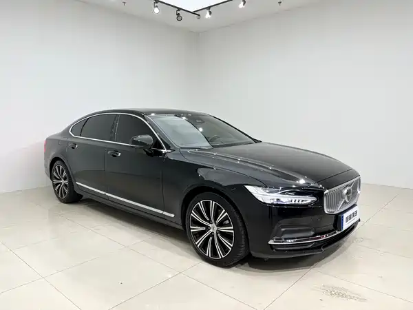 Volvo S90 2023, фото 3