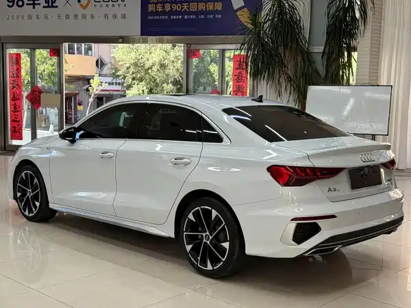 Audi A3 2022, фото 6
