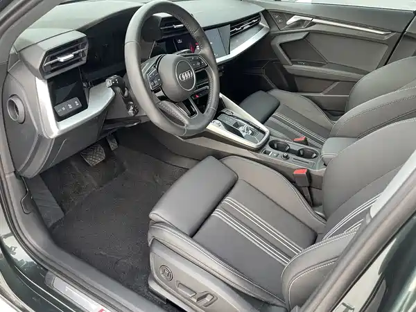 Audi A3 2022, фото 7