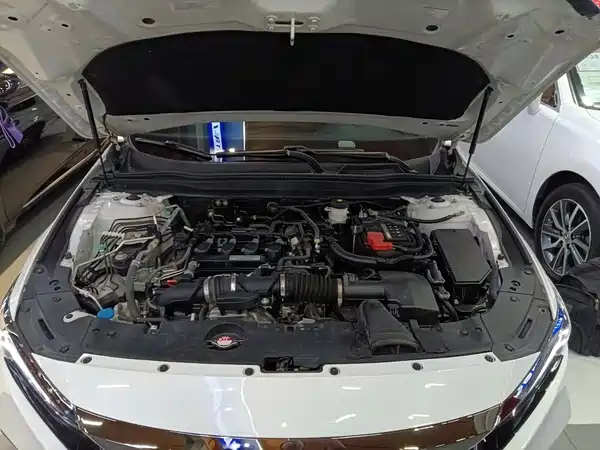 Honda Accord 2022, фото 19